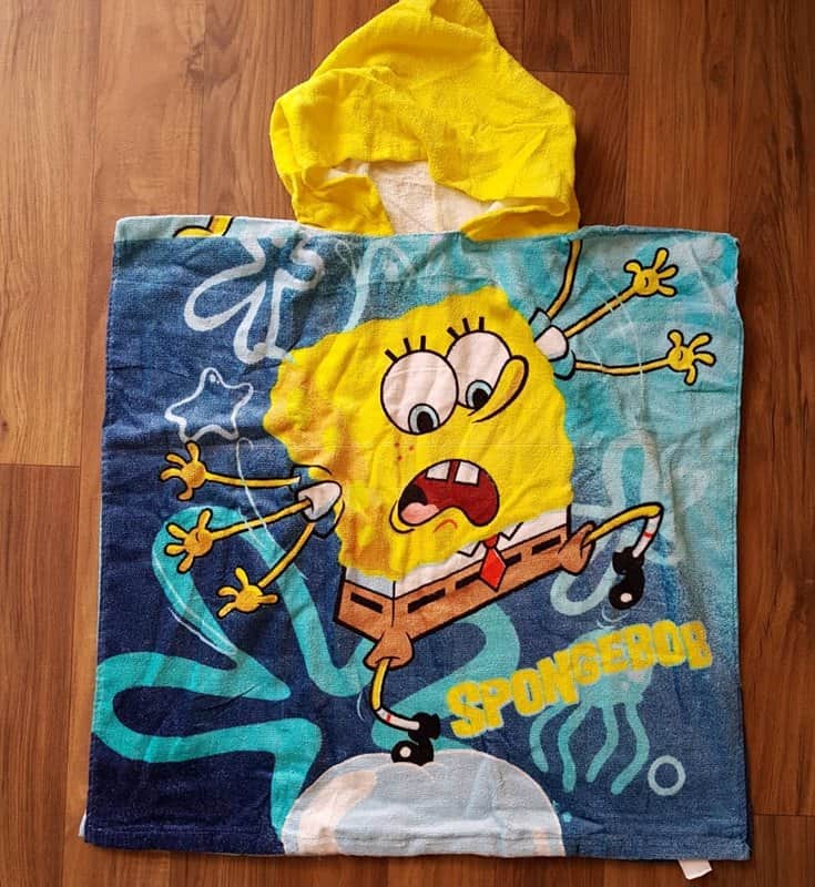 מגבת קפוצ'ון לבריכה